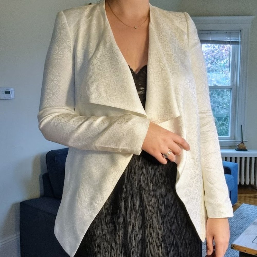 Elegant white ivory draped waterfall front Blazer by Helmut Lang - Size 10